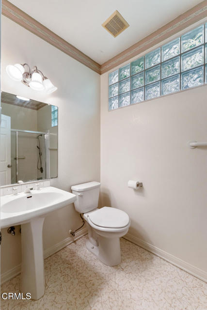 Detail Gallery Image 30 of 52 For 2110 Bermuda Dunes Pl, Oxnard,  CA 93036 - 2 Beds | 2 Baths