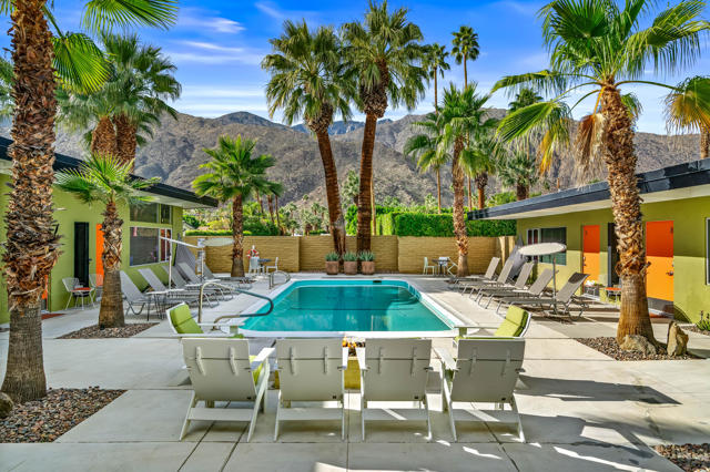 1611 S Calle Palo Fierro #4, Palm Springs, CA 92264