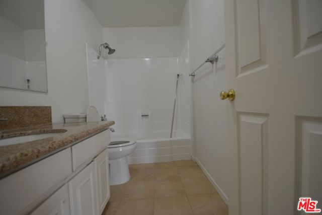 3630 2nd Avenue photo 30