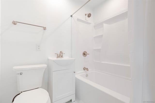 6327 Brooklyn Ave, San Diego CA: https://media.crmls.org/mediaz/add9a02c-69cd-490c-b678-09e2a92ebdc0.jpg