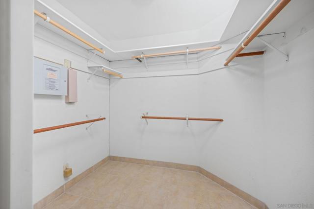 661 Union, Encinitas CA: https://media.crmls.org/mediaz/add9b94f-4e55-40d2-843c-0dd91f4461a1.jpg