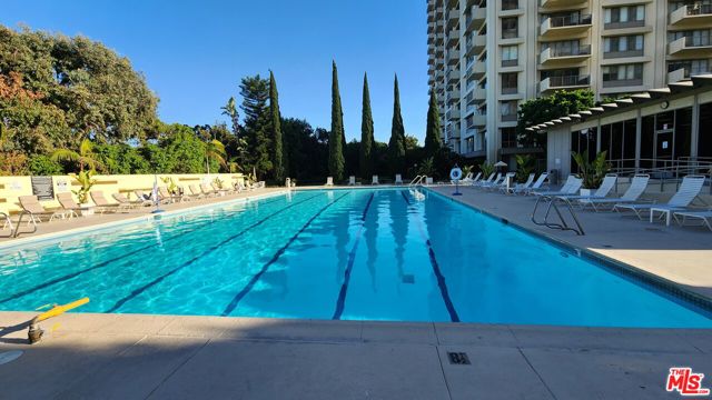 2160 Century Parkway, Los Angeles, California 90067, 1 Bedroom Bedrooms, ,1 BathroomBathrooms,Condominium,For Sale,Century,24394929