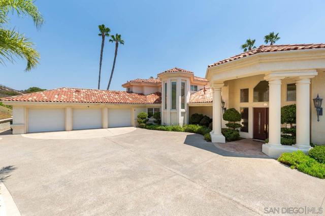 13388 Highlands Ranch Rd, Poway CA: https://media.crmls.org/mediaz/addc17f8-78f5-4da2-aa46-6ffed421e81e.jpg