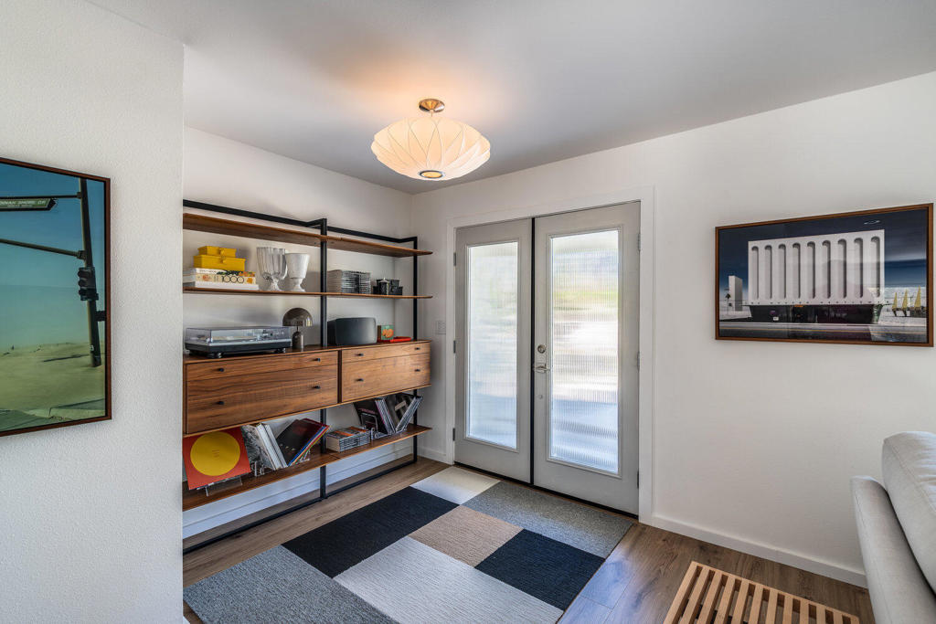 MLS #219137997DA image #9