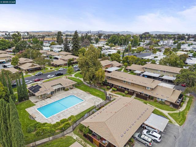 2065 Olivera Rd, Concord CA: https://media.crmls.org/mediaz/addd9d7b-0de1-4ccd-8b21-f44a786834a4.jpg