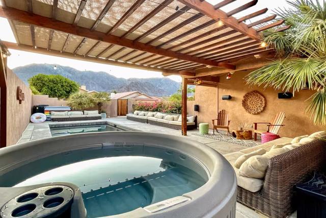 53180 Avenida Mendoza, La Quinta CA: https://media.crmls.org/mediaz/addf4221-efb0-4aad-bf3a-9956fa2d0261.jpg