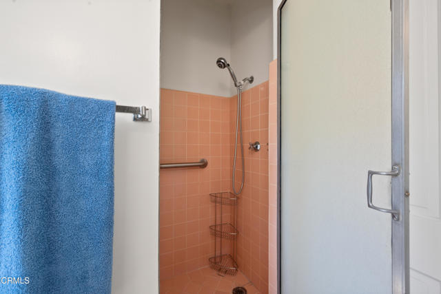 Detail Gallery Image 23 of 52 For 2232 Brigden Rd, Pasadena,  CA 91104 - 2 Beds | 2 Baths