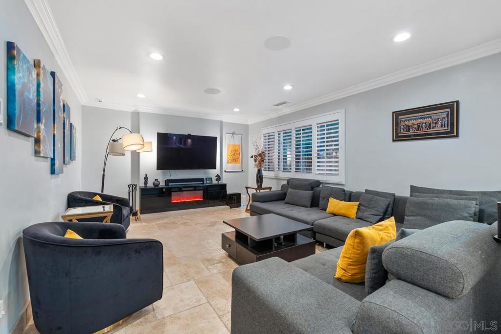 4346 Charger Blvd - photo 8