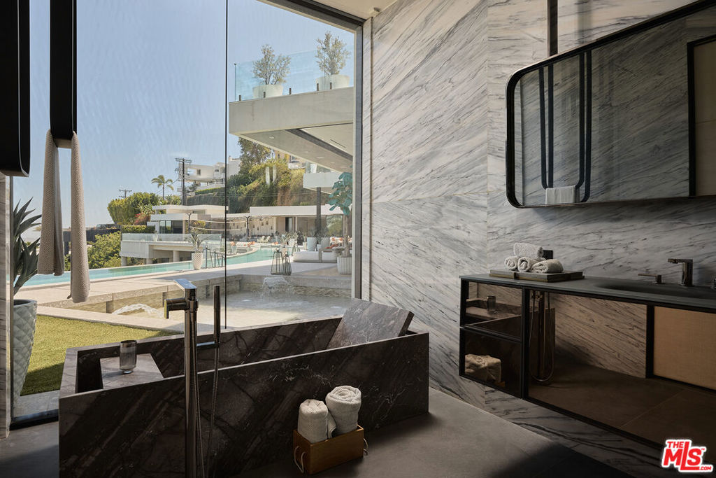 MLS #26838977 image #14