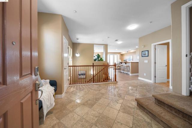 Image 5 of 43 For 6403 Blue Rock Ct