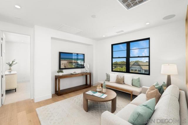 2910 Highland Dr., Carlsbad CA: https://media.crmls.org/mediaz/ade1c7f9-16ee-41c3-a244-0c42bc72e1fb.jpg