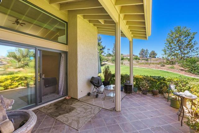 17706 Villamoura Dr, Poway CA: https://media.crmls.org/mediaz/ade20387-b8ef-41dd-bf2d-7383ae4475fd.jpg