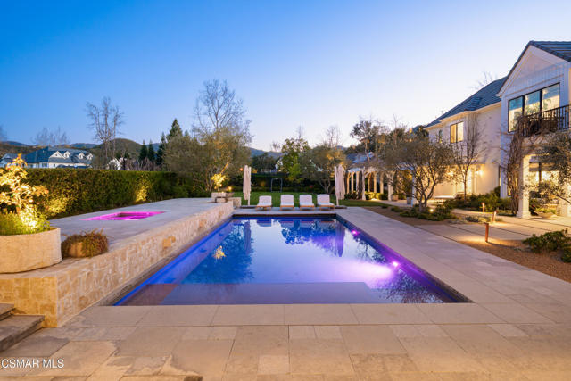 2160 Marshbrook Road, Thousand Oaks CA: https://media.crmls.org/mediaz/ade2b4bc-2010-4c63-b455-6a25c64792af.jpg