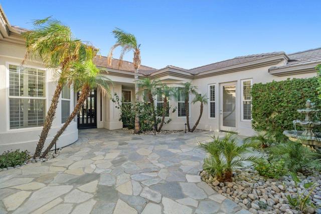 38 Calle Del Norte, Rancho Mirage CA: https://media.crmls.org/mediaz/ade2b61b-4084-49b6-8816-2aba7c8f6fe9.jpg