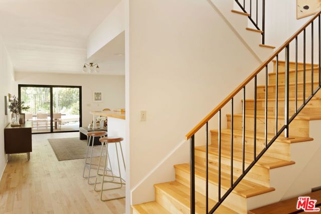 2341 N Hobart Boulevard, Los Angeles CA: https://media.crmls.org/mediaz/ade2cdaa-bcfc-496a-b565-6d8b3a0a5196.jpg