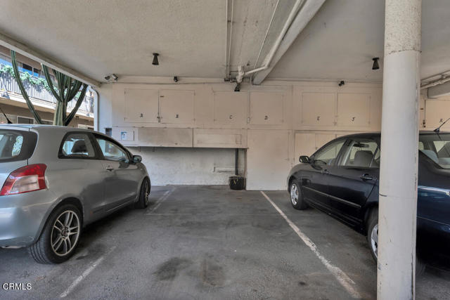 Detail Gallery Image 30 of 33 For 1542 Riverside Dr #C,  Glendale,  CA 91201 - 2 Beds | 2 Baths