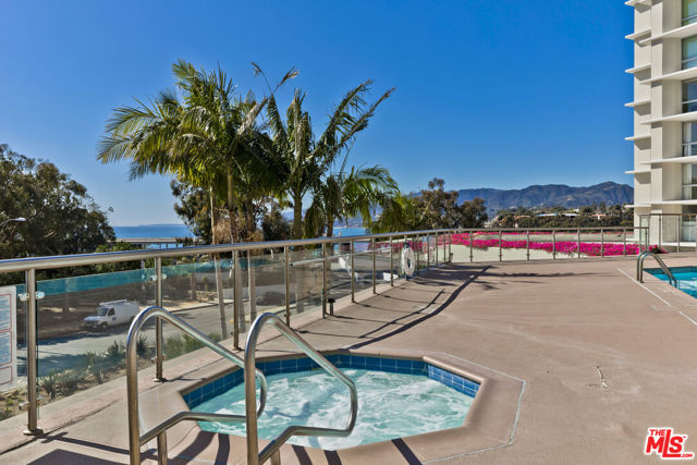 201 Ocean Avenue, Santa Monica, California 90402, 1 Bedroom Bedrooms, ,1 BathroomBathrooms,Stock Cooperative,For Sale,Ocean,24399213