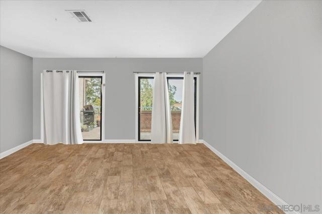 2340 Caringa Way E, Carlsbad CA: https://media.crmls.org/mediaz/ade56cc7-5a56-47e5-b765-8d9dc4ae0d2d.jpg