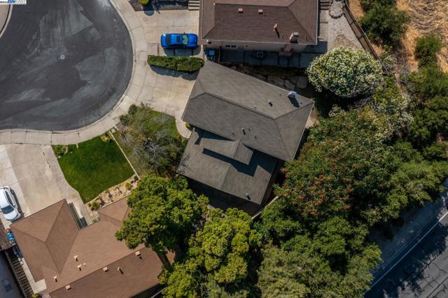 1445 Mellissa Cir, Antioch CA: https://media.crmls.org/mediaz/ade57abd-3a41-46a4-bd7b-c0e68a692692.jpg