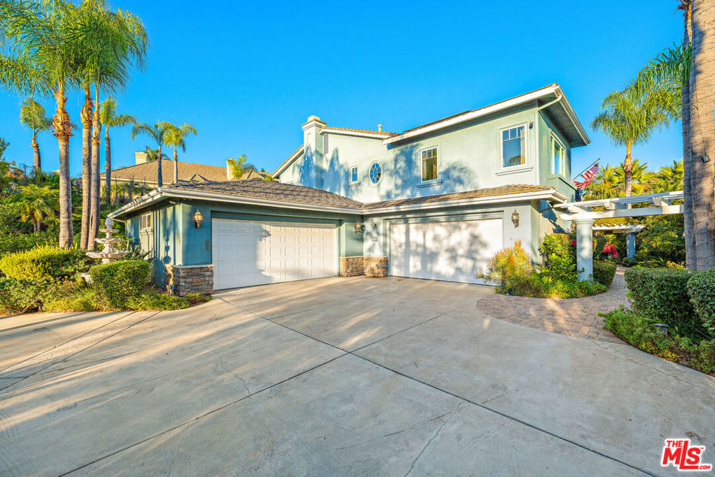 2428 Oak Canyon Place