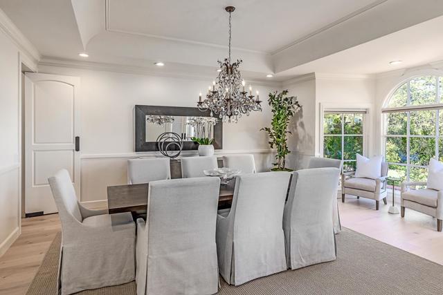 1205 Trinity Drive, Menlo Park CA: https://media.crmls.org/mediaz/ade6ca28-fa4d-403f-bc3d-ca7670a4d8d7.jpg