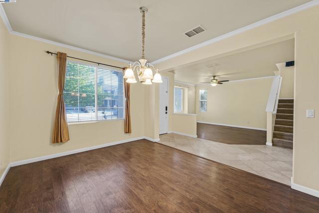 1419 Nubian St, Patterson CA: https://media.crmls.org/mediaz/ade6f707-19bf-43d5-a149-7f02185c2754.jpg