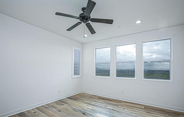 Image 22 of 41 For 2206 Element Way