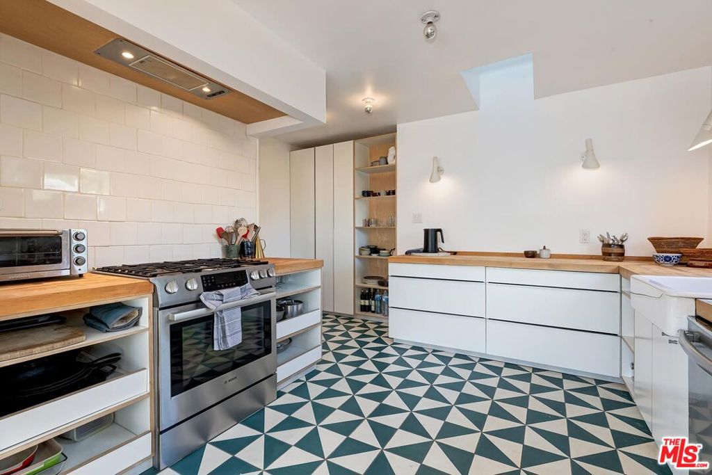 MLS #25612815 image #8