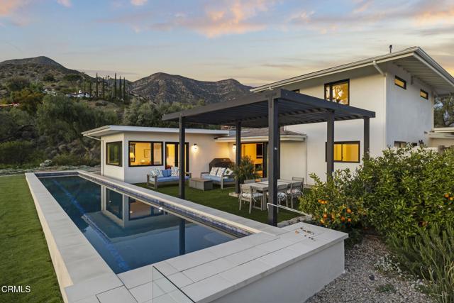 1417 Foothill Road, Ojai CA: https://media.crmls.org/mediaz/ade7596e-de59-495c-bb1b-a73f1b9d5dd4.jpg