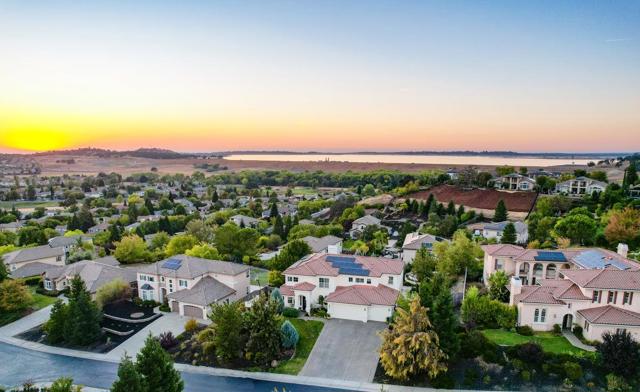Image 9 of 87 For 5100 Thalia Drive