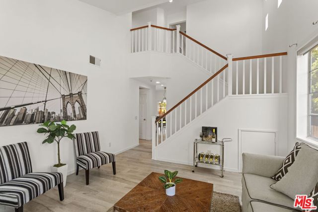 7725 Victoria Avenue, Inglewood CA: https://media.crmls.org/mediaz/ade8bbcf-fb01-41e3-b803-4473d7c26592.jpg
