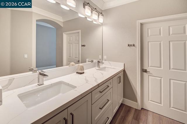 Image 33 of 59 For 539 High Eagle Ct