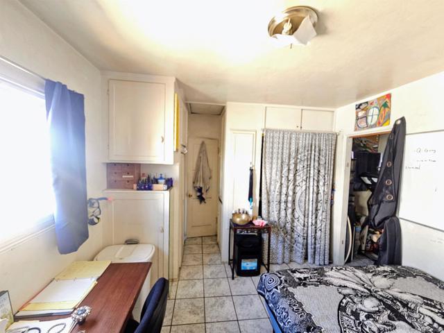 1135 41 26th Street, San Diego CA: https://media.crmls.org/mediaz/adea6f07-ff04-4435-9200-a30d7f815248.jpg