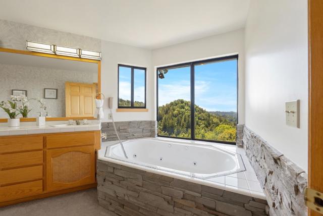 21006 Bear Creek Road, Los Gatos CA: https://media.crmls.org/mediaz/adeb2560-d7ab-42bd-b5e0-2f6626ae6f09.jpg
