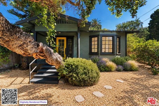 2206 Avon Street photo 3