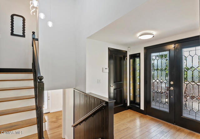 4809 Dunman Avenue, Woodland Hills CA: https://media.crmls.org/mediaz/adee2fe4-66a4-43a3-b0ed-f850be1e3590.jpg
