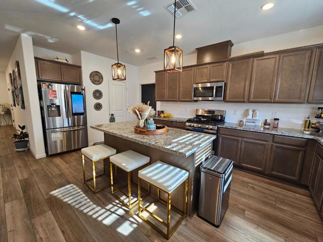 Image 6 of 32 For 4033 Haflinger Way