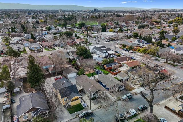 Image 25 of 37 For 481 18th Street