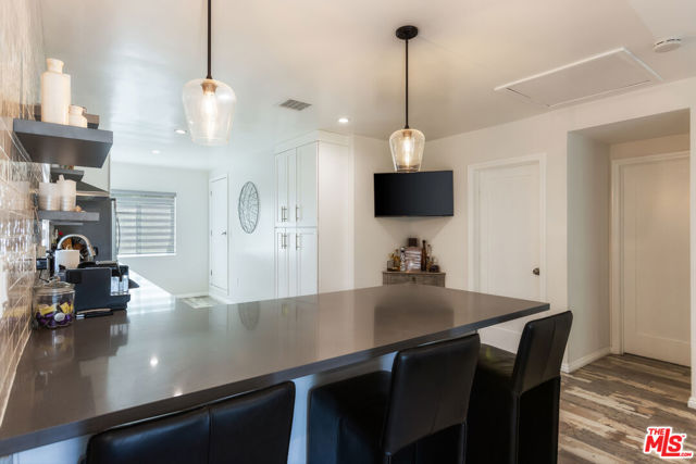 10315 Fairgrove Avenue, Tujunga CA: https://media.crmls.org/mediaz/adf03316-fa8f-42e0-bd5c-2317a2073e85.jpg