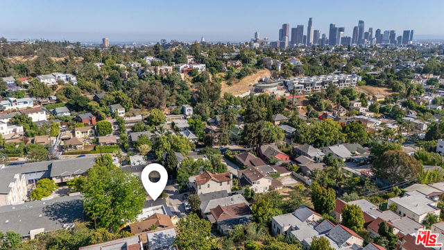 1519 Morton Terrace, Los Angeles CA: https://media.crmls.org/mediaz/adf0be59-2329-4f6f-879f-497112ed29a4.jpg