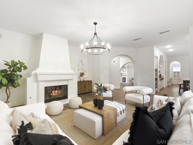 11649 Thistle Hill Pl, San Diego CA: https://media.crmls.org/mediaz/adf2a36e-5096-4714-bab7-02bbeb29b30f.jpg