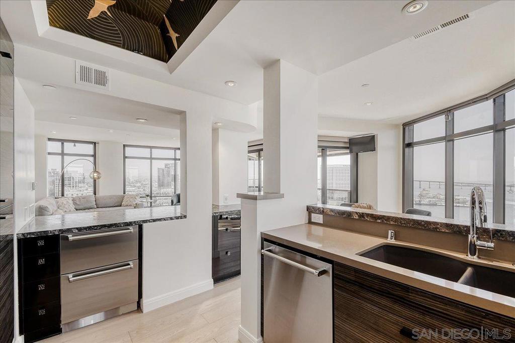 200 Harbor Drive - photo 12