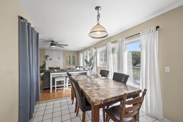 8016 Sterling Dr, El Cajon CA: https://media.crmls.org/mediaz/adf3446b-84e9-4007-a64a-078020e6b793.jpg
