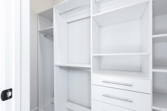 733 E Evelyn Avenue, Sunnyvale CA: https://media.crmls.org/mediaz/adf47971-cf0a-46da-8e10-987aa64c67bb.jpg