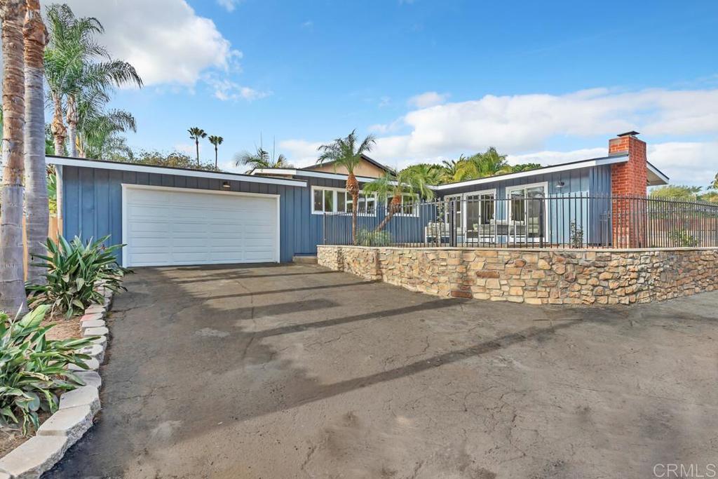 1165 Oak Drive