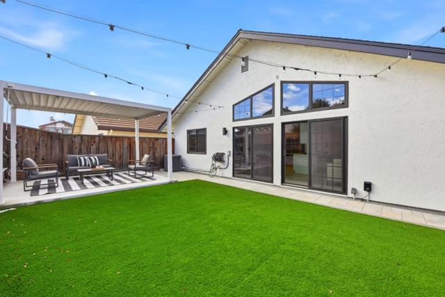 4822 La Habra Street, Union City CA: https://media.crmls.org/mediaz/adf783af-ccaa-4ea7-871a-d19655182ce8.jpg