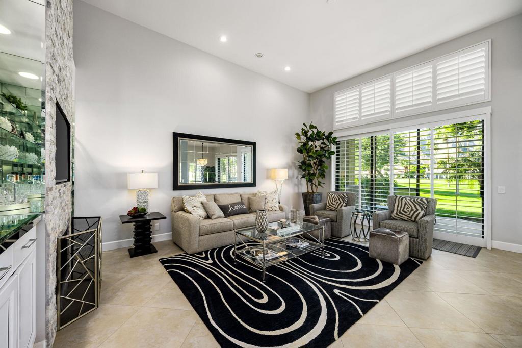 MLS #219139354DA image #1