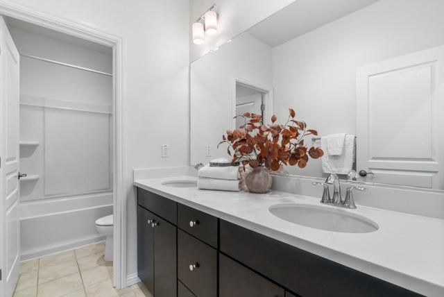 2632 Admiral Circle, Hayward CA: https://media.crmls.org/mediaz/adf8945c-ff57-42f8-b8d5-9e2004d26491.jpg