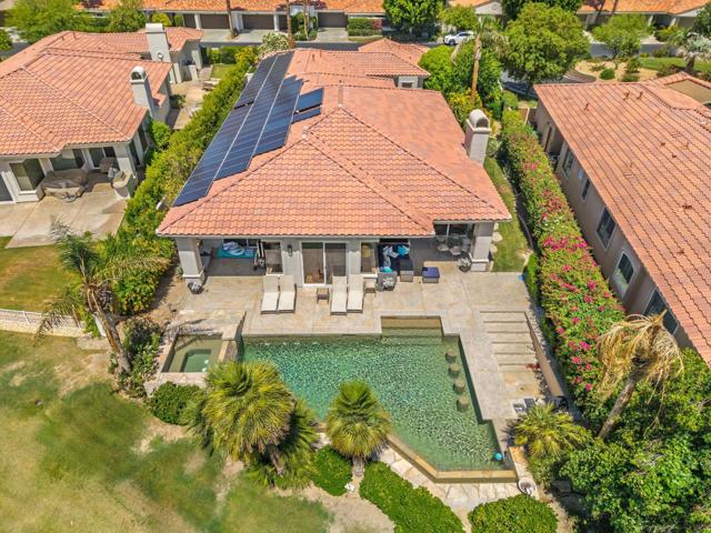 55340 Southern, La Quinta CA: https://media.crmls.org/mediaz/adfb314b-e620-4238-966f-afe02804e5b6.jpg