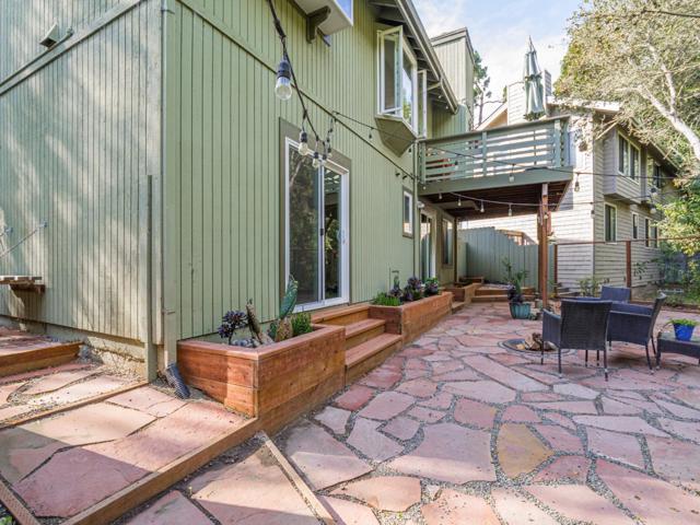 261 Dry Creek Road, Aptos CA: https://media.crmls.org/mediaz/adfbbf66-f5ce-43ab-9bc5-74c9520aeab3.jpg